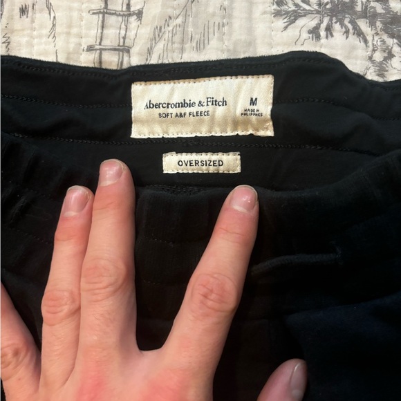 Abercrombie and fitch shorts soft - Picture 2 of 2